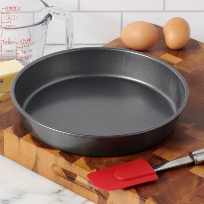 Bliss Bakeware 9″ Round Cake Pan - Image 2
