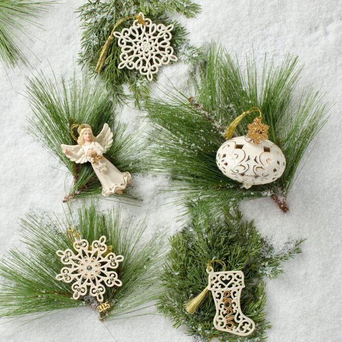 2025 Lenox Annual Ornament - Image 3