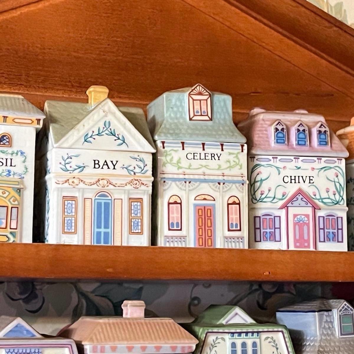 VINTAGE 1989 LENOX Spice Village Complete Set 24 Handcrafted Fine Porcelain MINT - Image 5