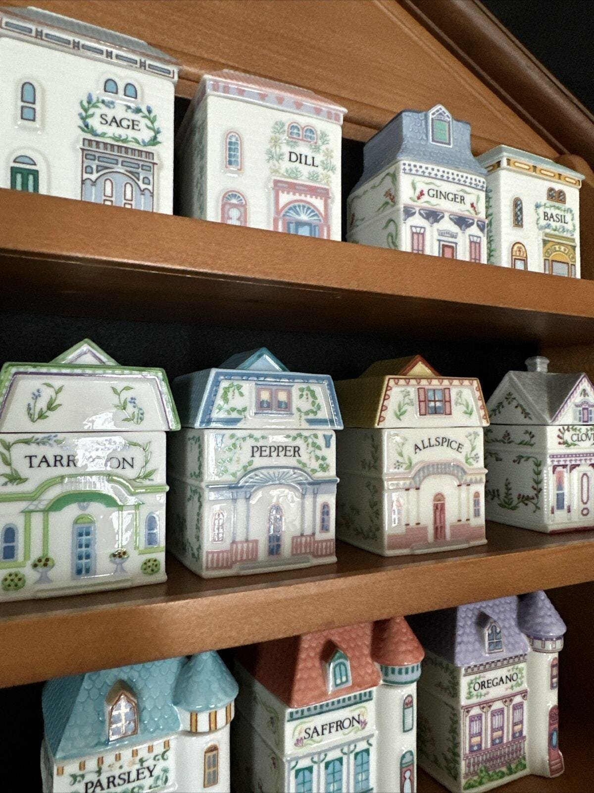 Lenox Spice Village 1989 Set Of 19 Spice House Jars And Wooden Rack Vintage - Image 5