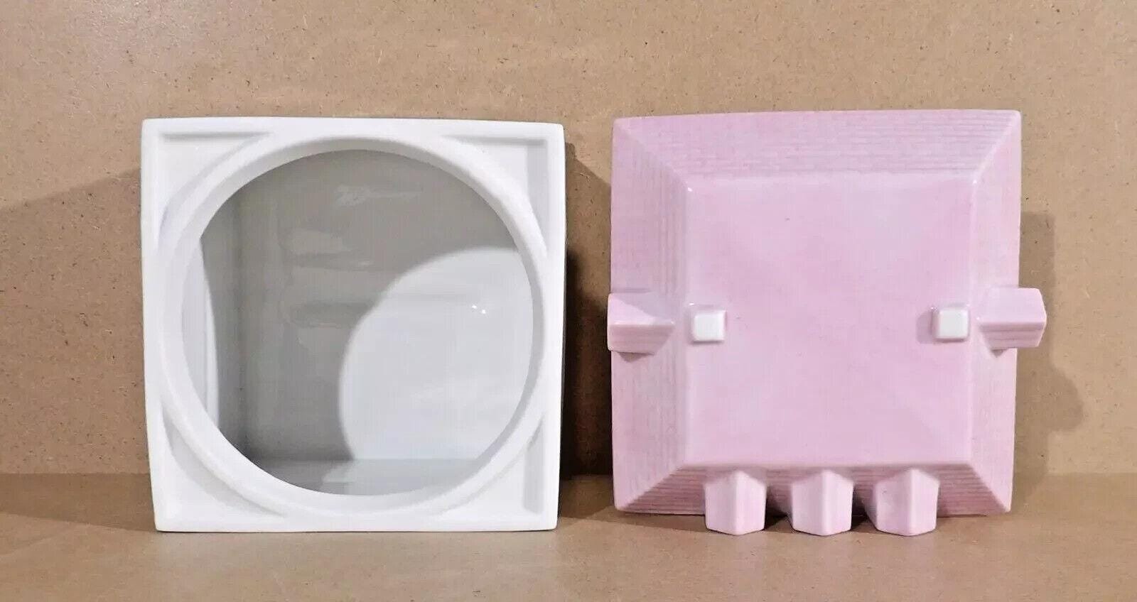 LENOX Spice Village NUT SshPPE Canister Container 1993 with Lid GREAT condition - Image 4