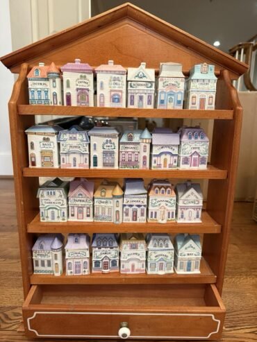 Vintage Original 1989 The Lenox Spice Village Complete with Rack