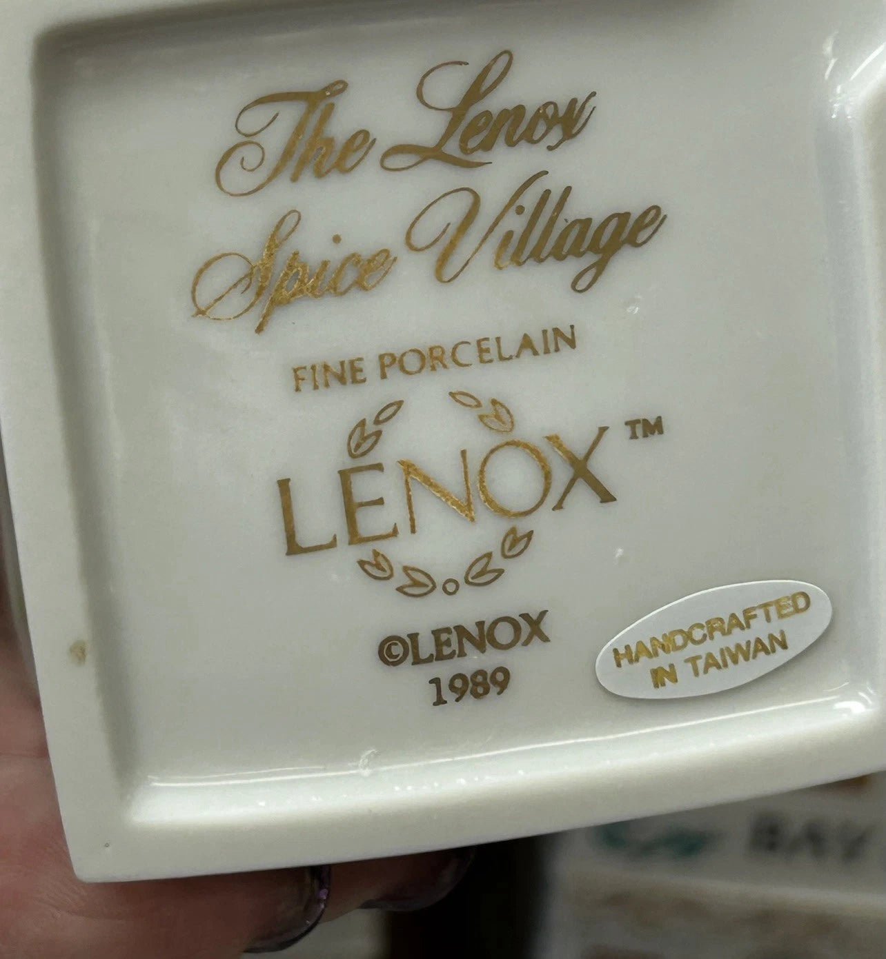 Lenox Spice Village Set Complete Vintage 1989 W/24 Spice Cottages & Rack - Image 8