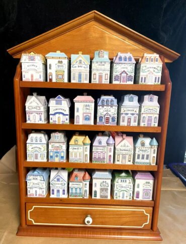 Rare Vintage Porcelain Lenox Spice Village & Rack, 24 Spice Cottages, Very Good Condition, No Chips/Cracks, 1989, Vivid Colors, Beautiful